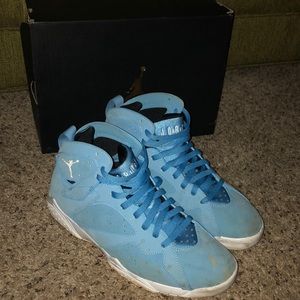 Air Jordan 7 Retro “Pantone”